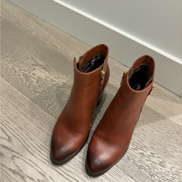 Artica - Brown Jack Pine Bootie Water Proof Leather (Browns) - Picture 3 of 11